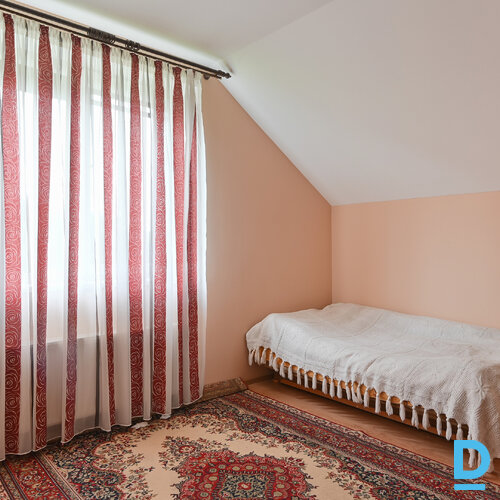 Pārdod māju Riekstu iela 16 Pārdod māju Riekstu iela 16