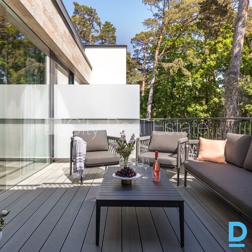 Izīrē dzīvokli Jūrmalā