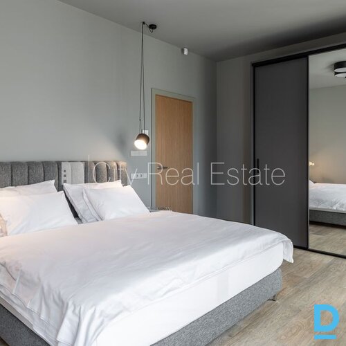 Izīrē dzīvokli Jūrmalā