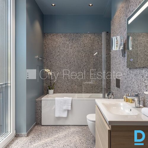 Izīrē dzīvokli Jūrmalā