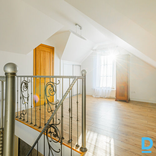 Pārdod dzīvokli Rūdolfa Blaumana 13