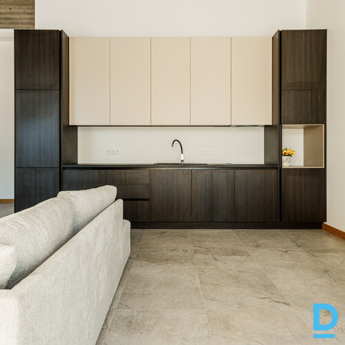 Pārdod māju Ritausmas iela 1