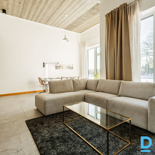 Pārdod māju Ritausmas iela 1