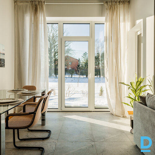 Pārdod māju Ritausmas iela 1