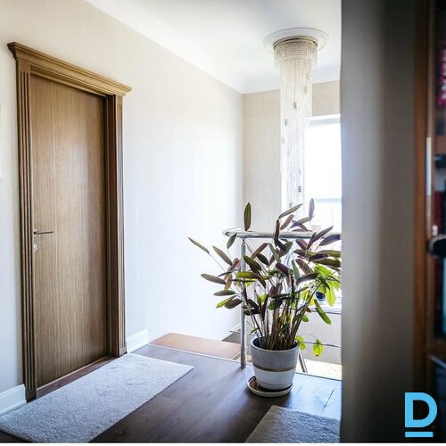 Pārdod māju Mārupes novads Mārupe Pētera 11