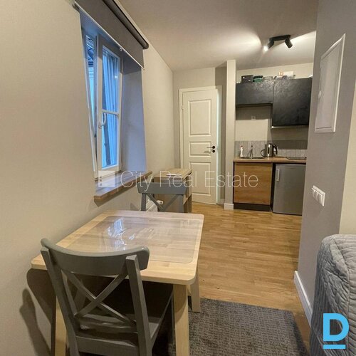 Izīrē dzīvokli Rīgā