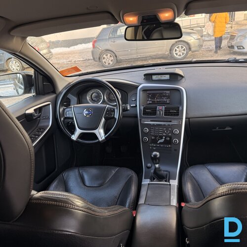 Pārdod Volvo XC60, D5, 151kw