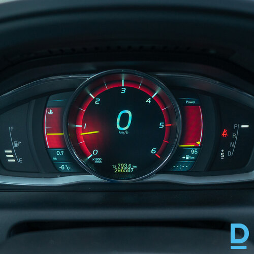 Volvo XC60 Summum 2013. gada 2.0 dīzelis Volvo XC60 Summum 2013. gada 2.0 dīzelis