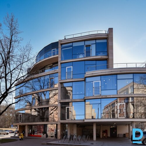 Izīrē biroju Brīvības iela 171