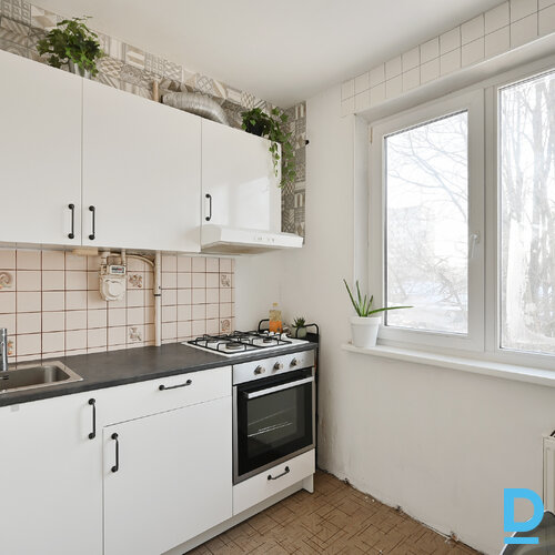 Pārdod dzīvokli Dzelzavas iela 25