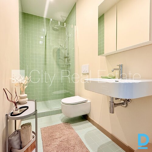 Pārdod dzīvokli Rīgā Pārdod dzīvokli Rīgā