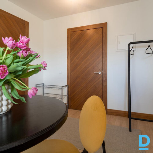 Pārdod dzīvokli Baznīcas 26