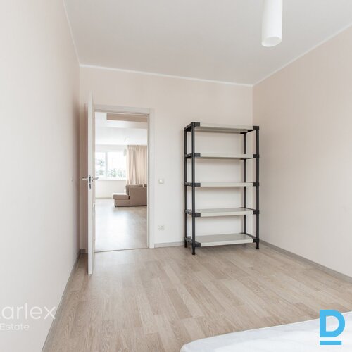 Plašas un funkcionālas mājas ar balkonu, terasi un nojumi mašīnai. Vai meklējat plašas un funkcionālas mājas, kas atbilstu jūsu vajadzībām? Tad “C” un “C+” tipa mājas ir tieši jums! Šīs mājas ir izbūvētas no kvalitatīviem materiāliem un aprīkotas ar visu nepieciešamo komfortablai dzīvei