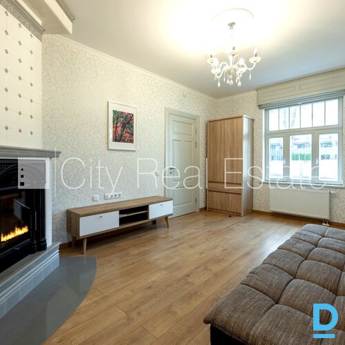 Izīrē māju Jūrmalā