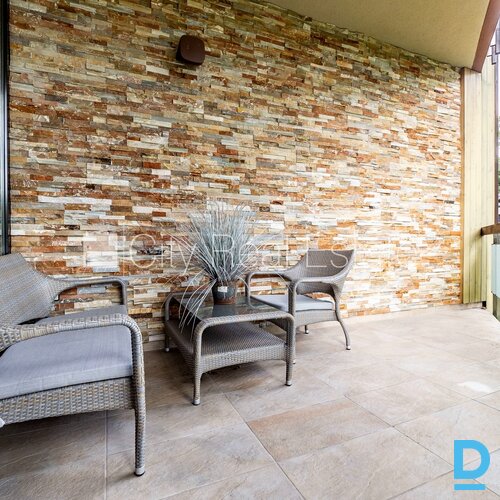 Izīrē dzīvokli Jūrmalā