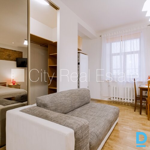 Izīrē dzīvokli Rīgā