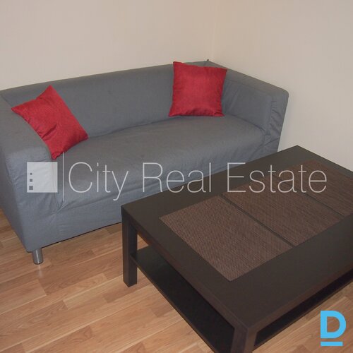 Izīrē dzīvokli Rīgā