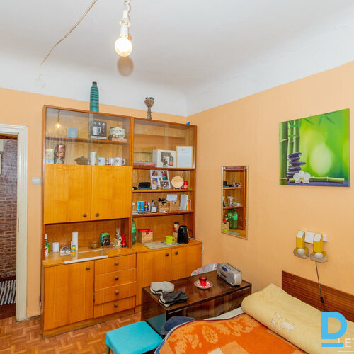 3 istabu dzīvoklis, Artilērijas iela 8, Centrs, Rīga, Latvija.