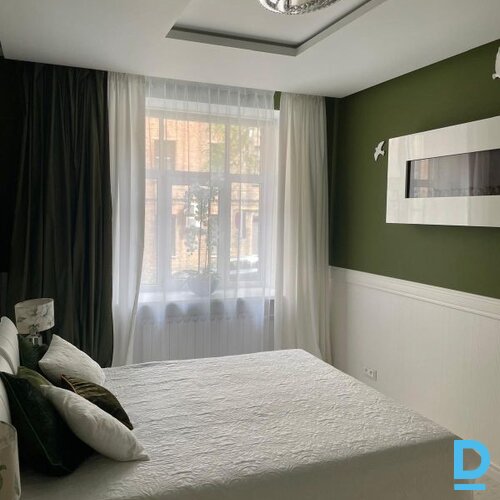 Izīrē dzīvokli Lenču iela 2