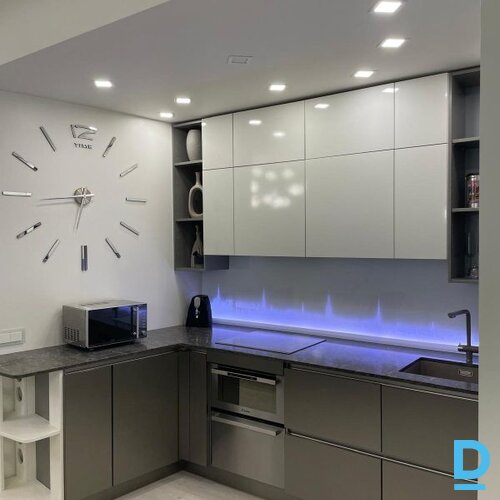 Izīrē dzīvokli Lenču iela 2