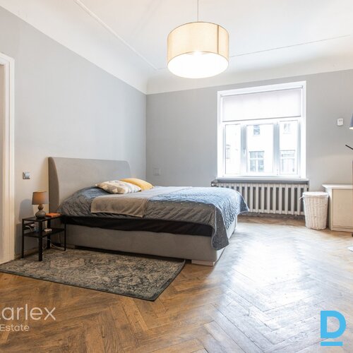 Dzīvoklis ar balkonu!