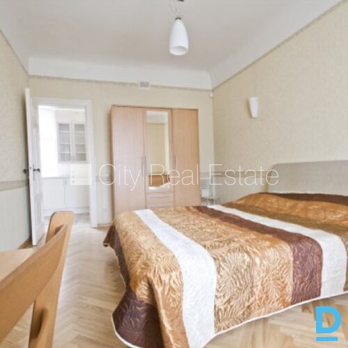 Izīrē dzīvokli Rīgā