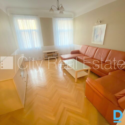 Izīrē dzīvokli Rīgā