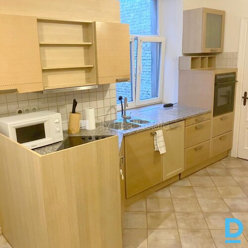 Izīrē dzīvokli Rīgā