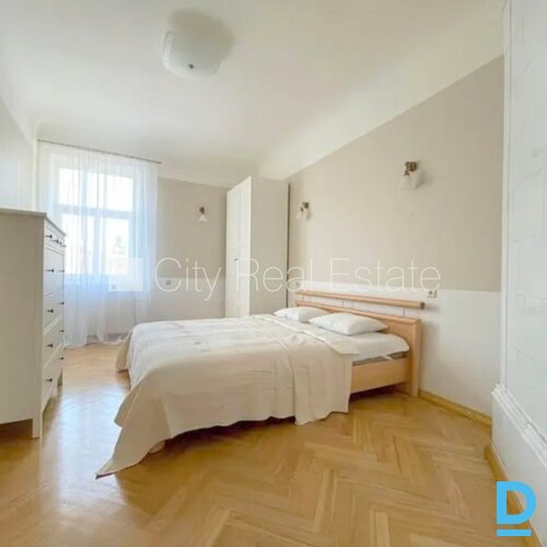 Izīrē dzīvokli Rīgā