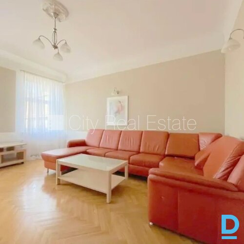 Izīrē dzīvokli Rīgā