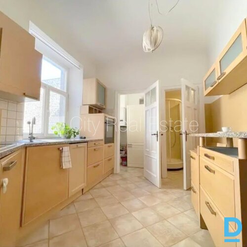 Izīrē dzīvokli Rīgā