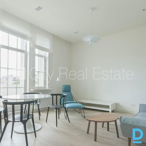 Pārdod dzīvokli Rīgā