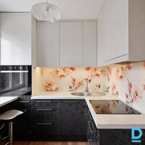 Pārdod dzīvokli Silciema iela 13 k-1