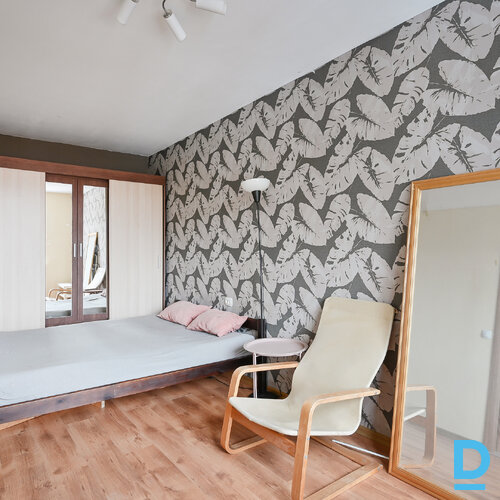 Pārdod dzīvokli Silciema iela 13 k-1