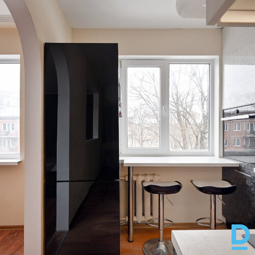 Pārdod dzīvokli Silciema iela 13 k-1