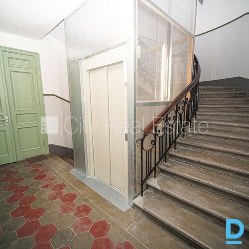 Izīrē dzīvokli Rīgā