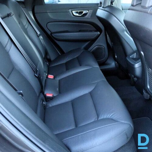 Pārdod Volvo XC60 Awd Momentum. 2.0 B5 Mild Hybrid, 2022