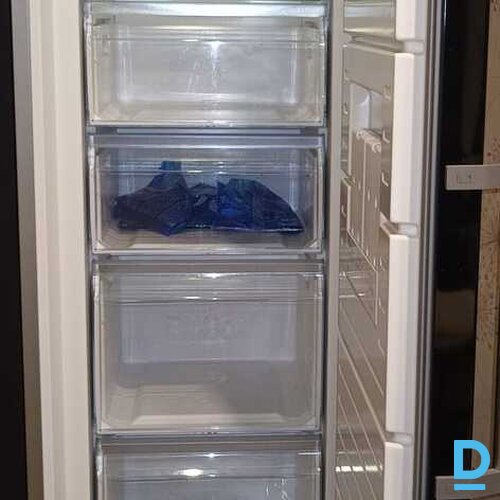 Pārdod Bosch GSN36VB3V/01 Saldētavas. 