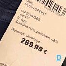 Pārdod Sieviešu sporta kostīmu 