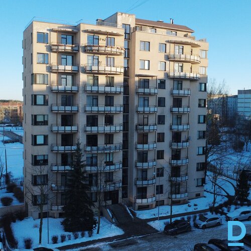 Pārdod dzīvokli Pļavnieku 9, 50m², 2 ist.