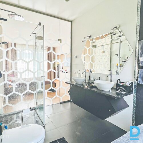 Pārdod mājas Dravnieku iela 19