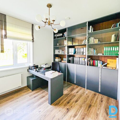 Pārdod mājas Dravnieku iela 19