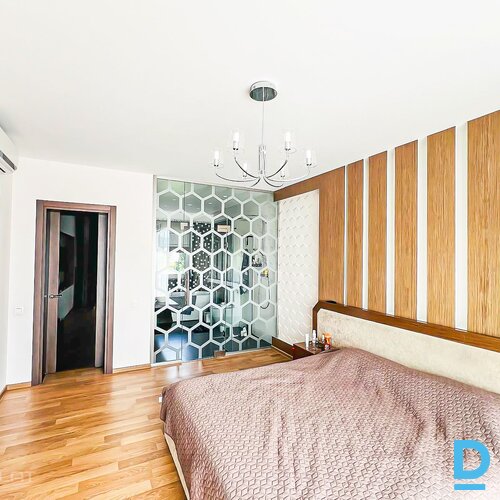 Pārdod mājas Dravnieku iela 19