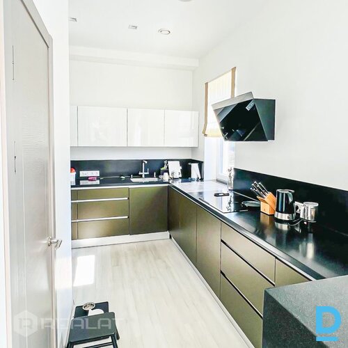 Pārdod mājas Dravnieku iela 19