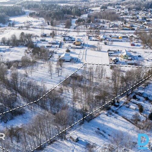 Pārdošanā perspektīvs 1.3 ha zemes gabals investīcijām vai privātai apbūvei Bald