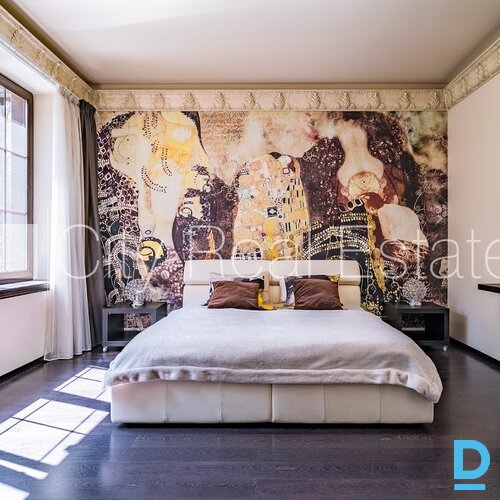 Pārdod māju Jūrmalā