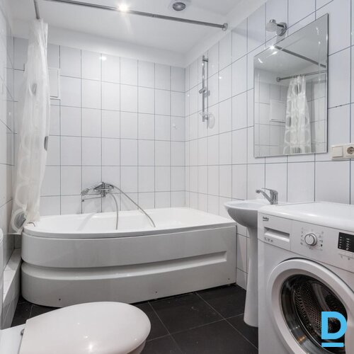 Pārdod dzīvokli Rīga