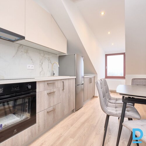 Pārdod dzīvokli Rīga