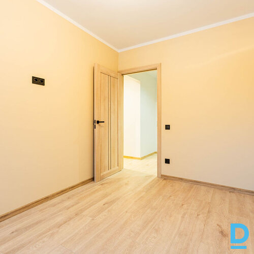 Pārdod dzīvokli Spilves iela 37b