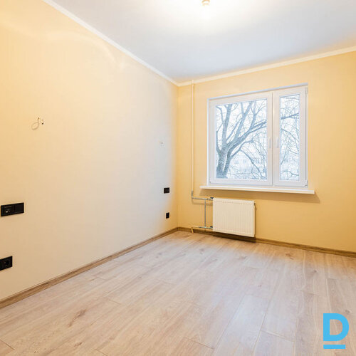 Pārdod dzīvokli Spilves iela 37b